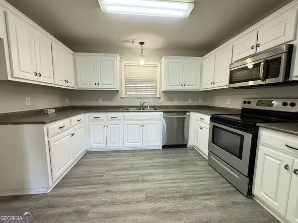 $1,800 | 1003 Moss Creek Circle, Statesboro, GA 30461