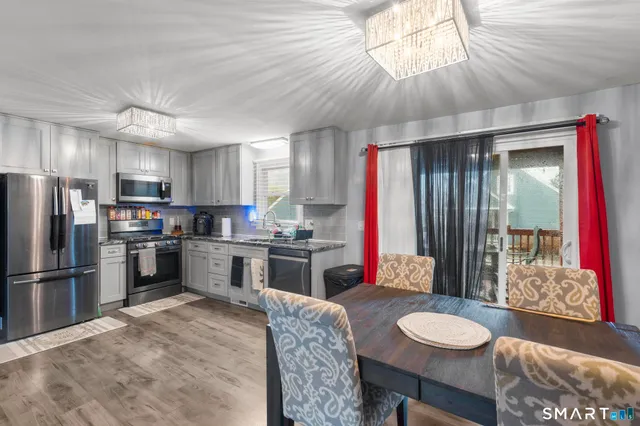 $374,000 | 7 Pettit Drive, Meriden, CT 06451