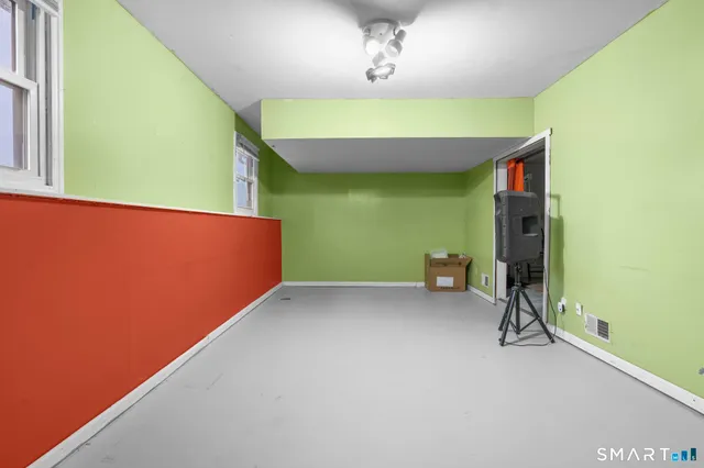 $374,000 | 7 Pettit Drive, Meriden, CT 06451