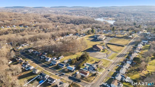 $374,000 | 7 Pettit Drive, Meriden, CT 06451