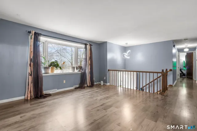 $374,000 | 7 Pettit Drive, Meriden, CT 06451