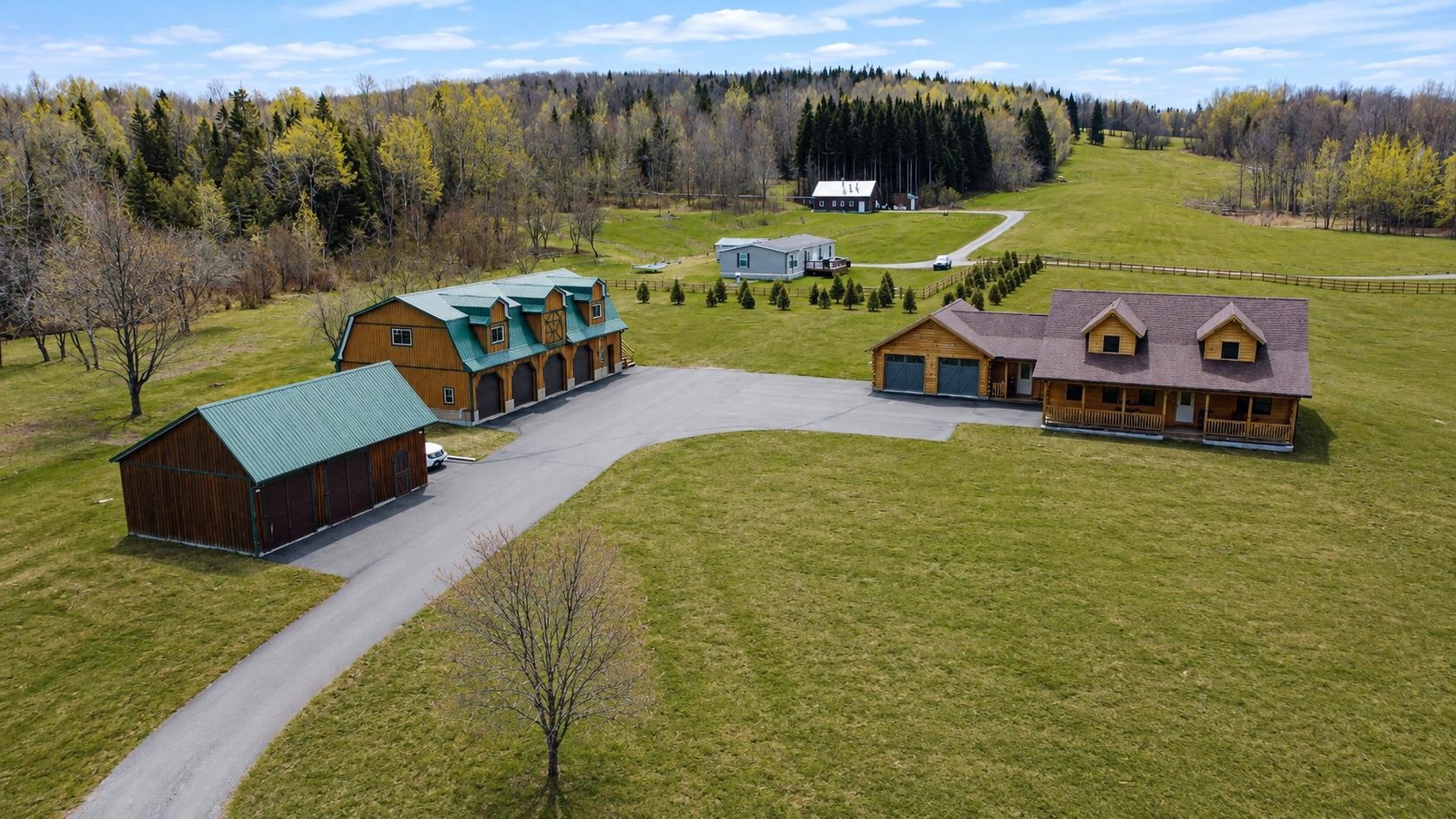 535 Mead Hill Road Holland, VT 05830 - Photo 4 of 51