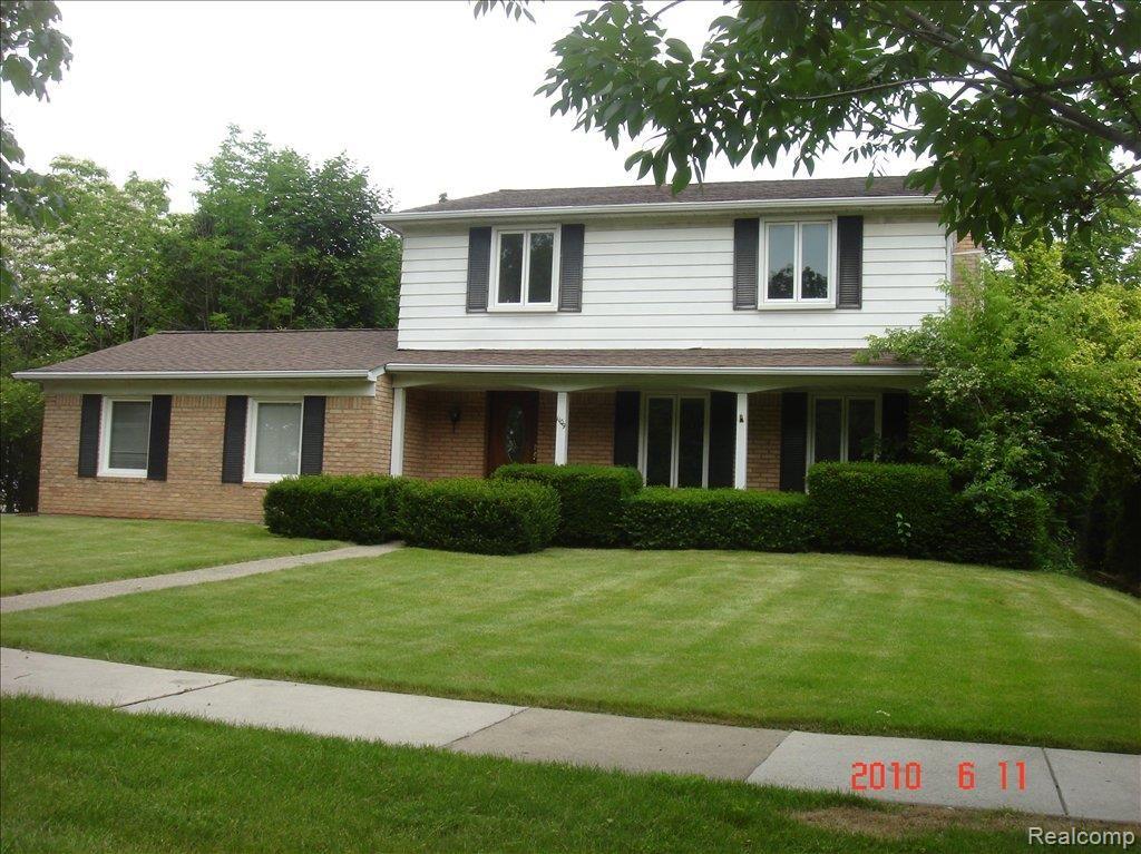 1109 Yorkshire Road Birmingham, MI 48009 - Photo 1 of 16 Front Of Home