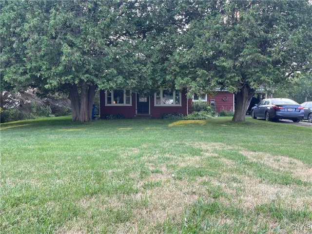 $180,000 | 3703 Highway 31, Canastota, NY 13032