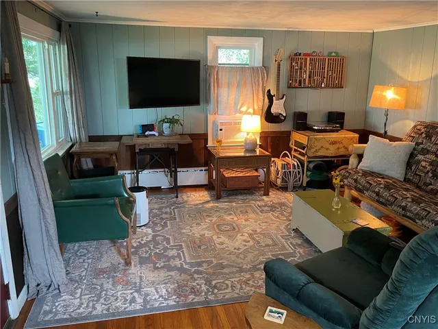 $180,000 | 3703 Highway 31, Canastota, NY 13032