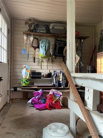 $180,000 | 3703 Highway 31, Canastota, NY 13032