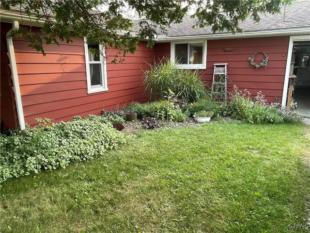 $180,000 | 3703 Highway 31, Canastota, NY 13032