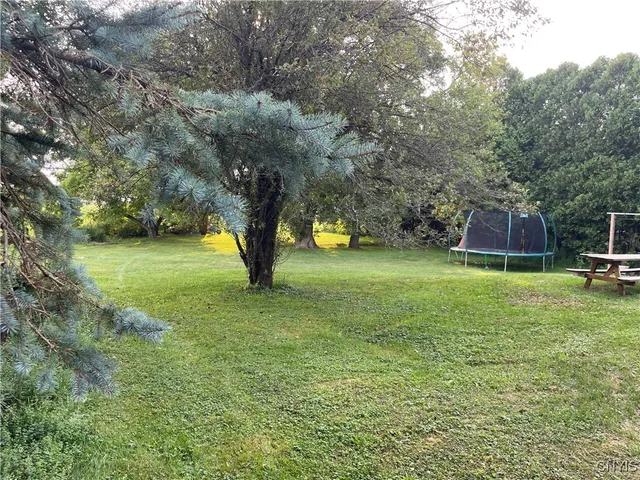 $180,000 | 3703 Highway 31, Canastota, NY 13032