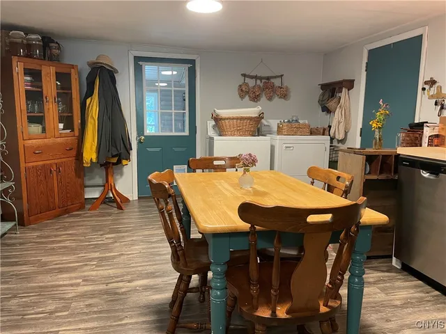 $180,000 | 3703 Highway 31, Canastota, NY 13032