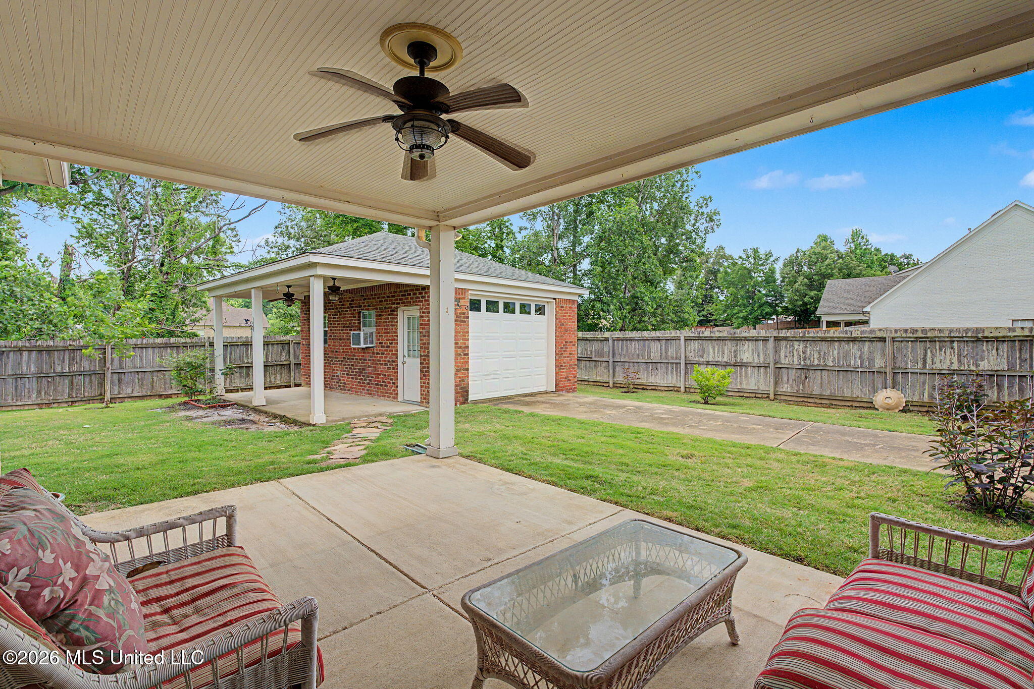 704 Shadow View Drive Hernando, MS 38632 - Photo 34 of 49 Covered back patio!