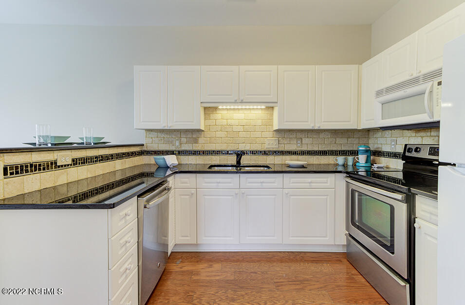 4318 Reed Court Wilmington, NC 28405 - Photo 14 of 32 IMG_1023_4_5-copy