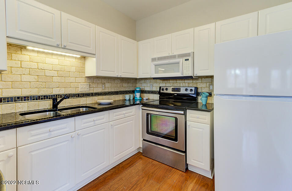 4318 Reed Court Wilmington, NC 28405 - Photo 15 of 32 IMG_1029_30_31-copy