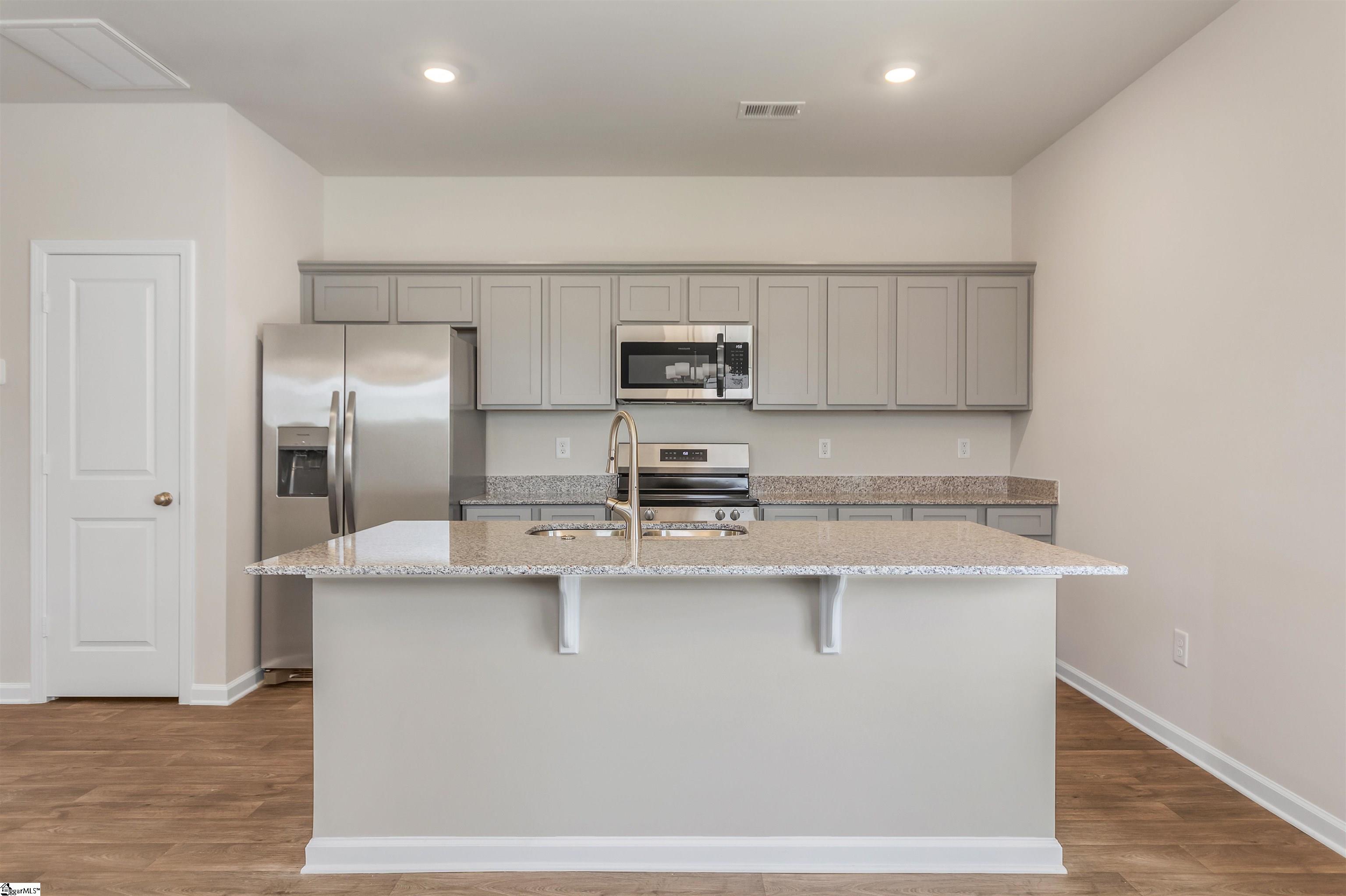 137 Foundation Way Simpsonville, SC 29681 - Photo 5 of 23