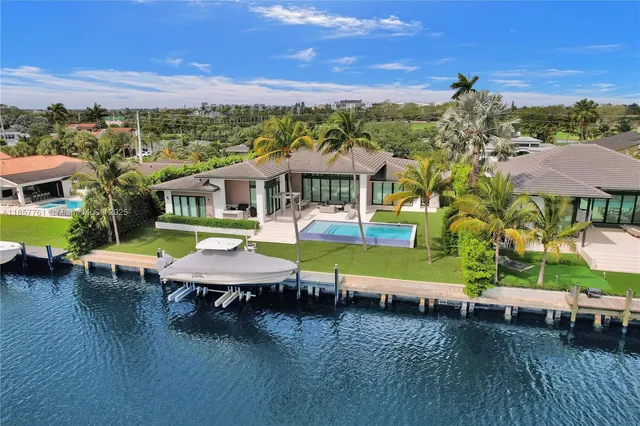 $6,333,000 | 1651 Diplomat Parkway, Hallandale Beach, FL 33009