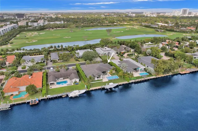 $6,333,000 | 1651 Diplomat Parkway, Hallandale Beach, FL 33009