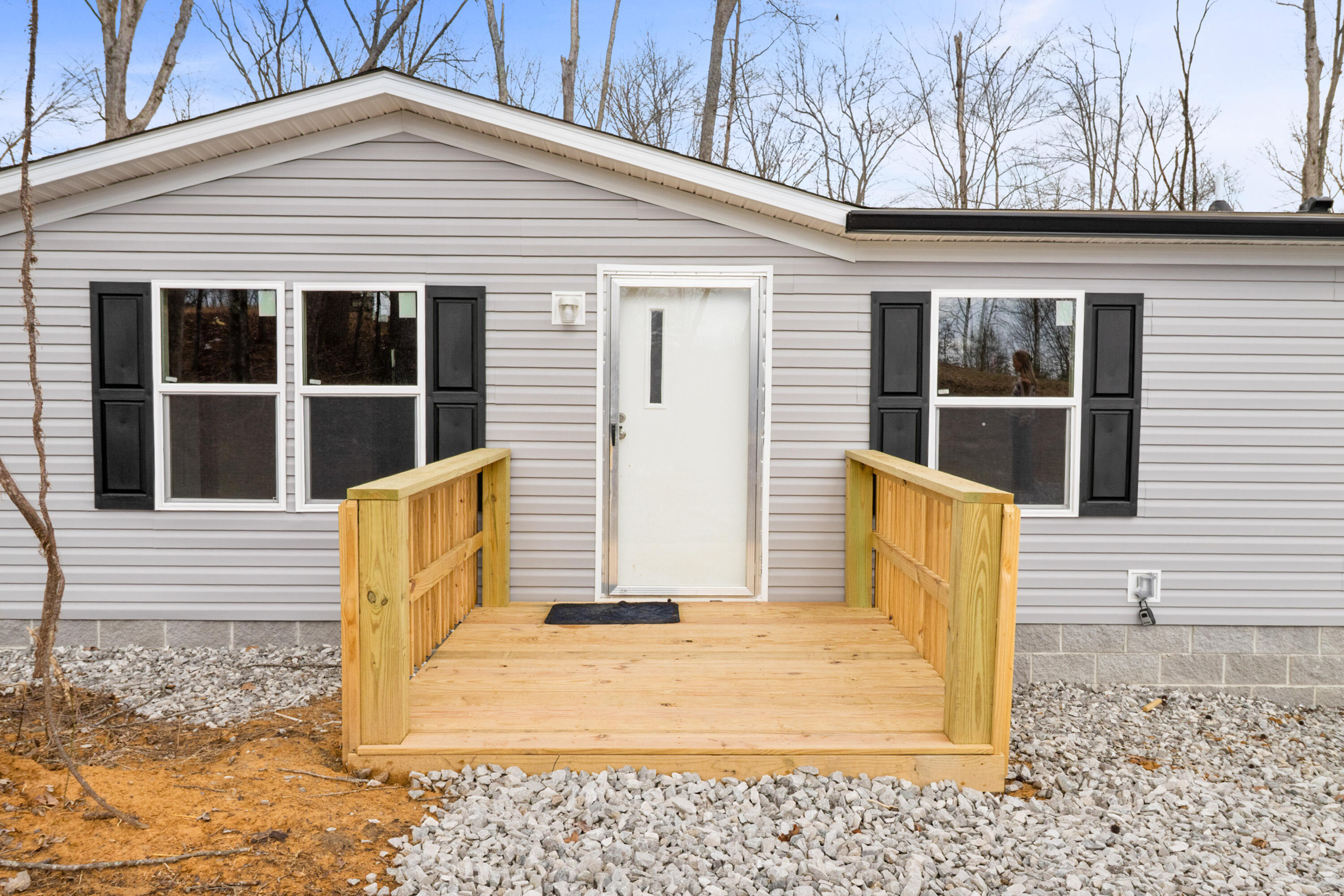 528 Paris Karr Road Keavy, KY 40737 - Photo 4 of 48 IMG_3950