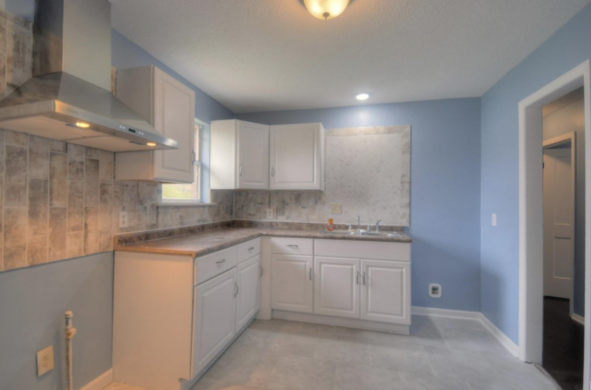 3007 South Perkins Road Memphis, TN 38118 - Photo 2 of 35 Gallery Image 2