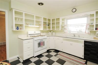 3317 Grace Road Kalamazoo, MI 49006 - Photo 3 of 17 Additional Photo