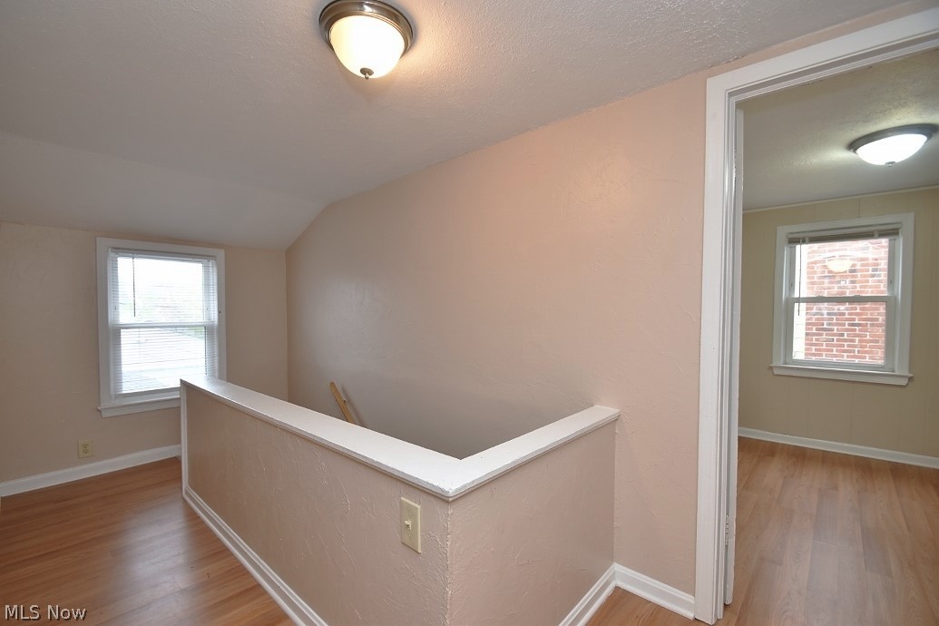 4142 Wilmington Road Cleveland, OH 44121 - Photo 17 of 30