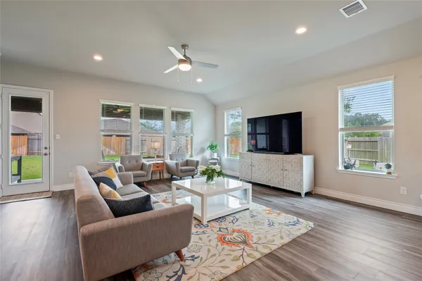 $429,000 | 12506 Montclair Landing Court, Tomball, TX 77375