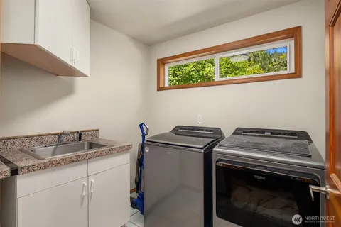 $1,295,000 | 29729 Northeast 178th Place, Duvall, WA 98019