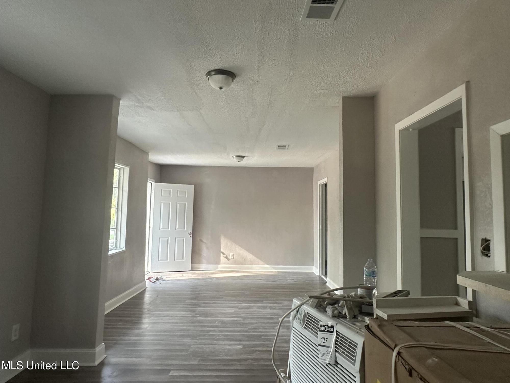 2416 Paden Street Jackson, MS 39204 - Photo 27 of 39 IMG_1905