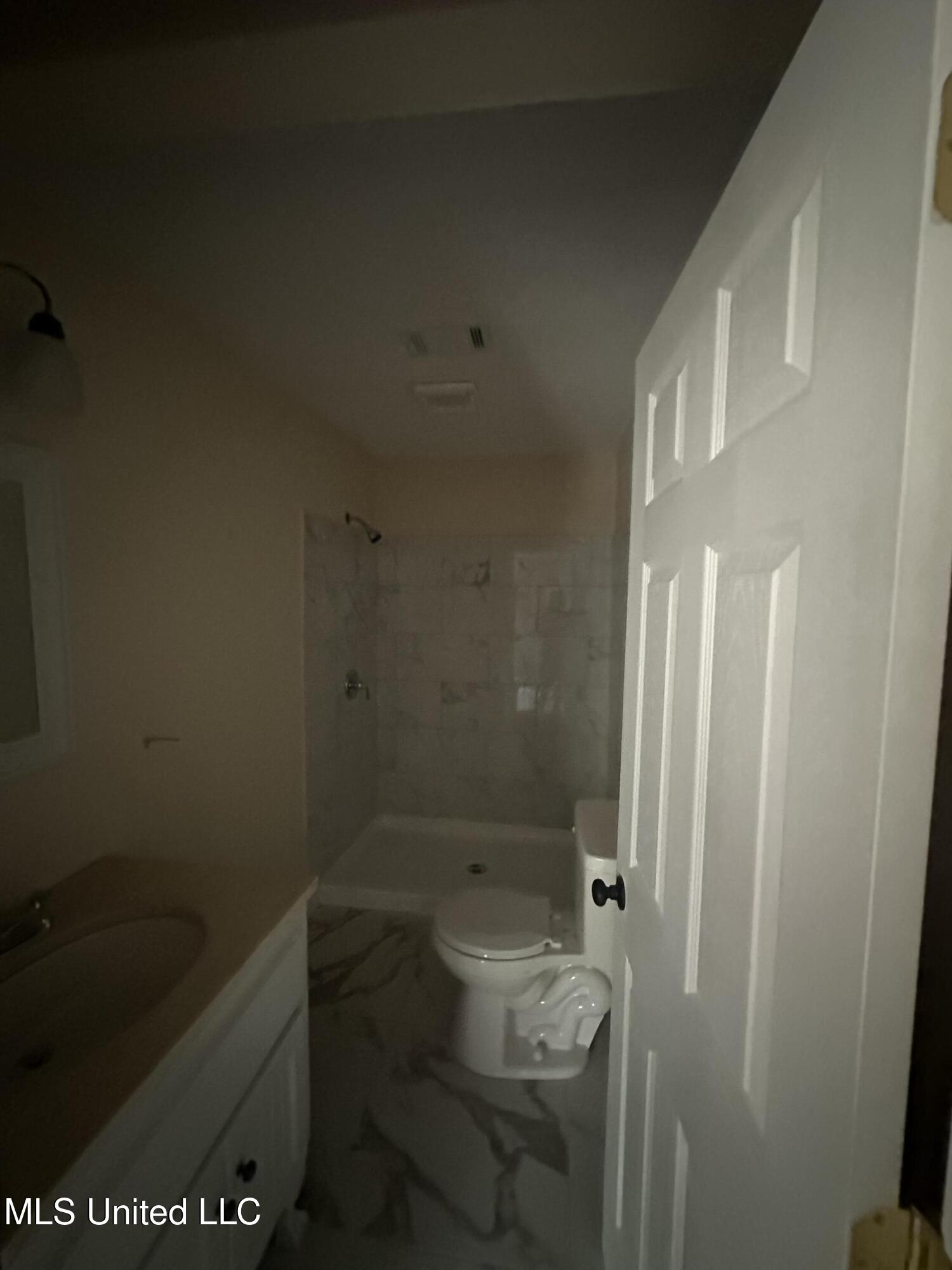 2416 Paden Street Jackson, MS 39204 - Photo 36 of 39 IMG_1900