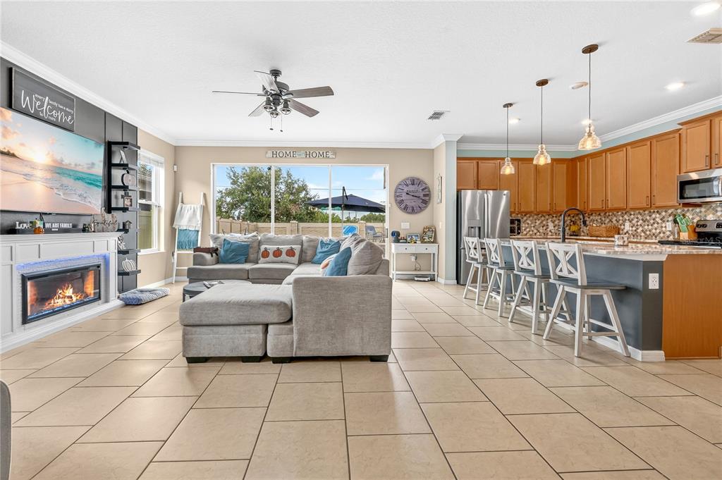 2899 Parkfield Road St. Cloud, FL 34772 - Photo 7 of 45 Gallery Image 7