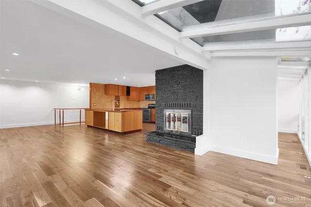 $849,990 | 2102 Elgin Road Northeast, Moses Lake, WA 98837