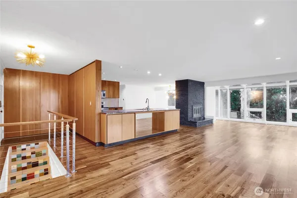 $824,900 | 2102 Elgin Road Northeast, Moses Lake, WA 98837