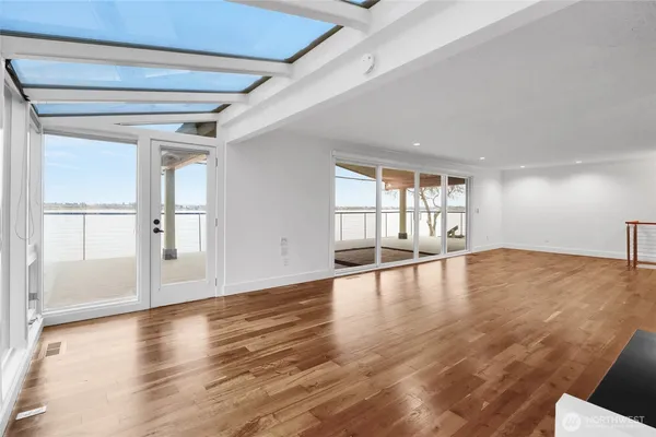 $824,900 | 2102 Elgin Road Northeast, Moses Lake, WA 98837