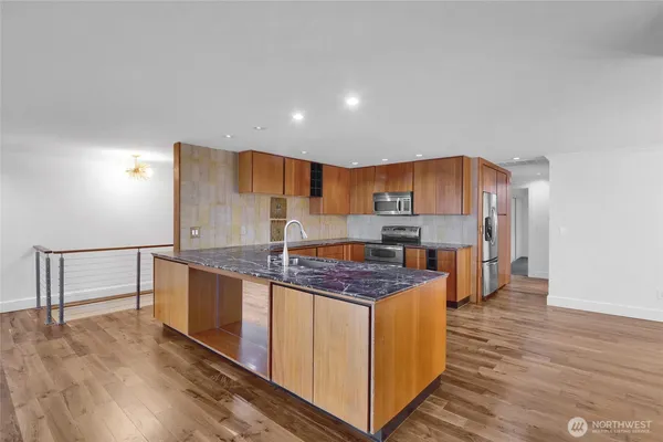 $824,900 | 2102 Elgin Road Northeast, Moses Lake, WA 98837