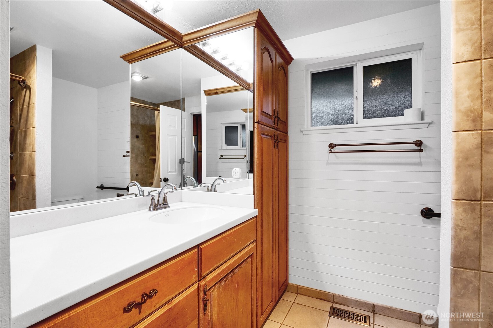 2102 Elgin Road Northeast Moses Lake, WA 98837 - Photo 24 of 40