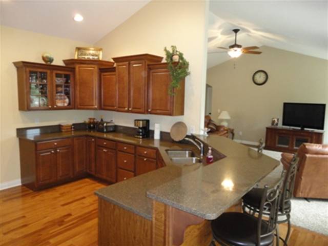 30539 Tyrrell Road Mackinaw, IL 61755 - Photo 4 of 15