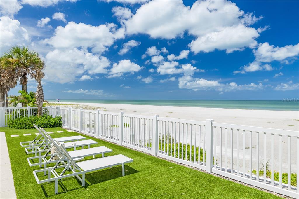 34 Gulf Boulevard Indian Rocks Beach, FL 33785 - Photo 35 of 92 Gallery Image 35