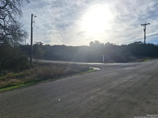 $77,000 | 1284 Levi English, Blanco, TX 78606