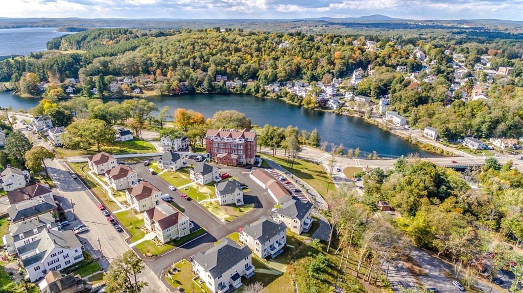 8 Eagle Nest Road, Unit 18 Clinton, MA 01510 - Photo 4 of 25 Gallery Image 4