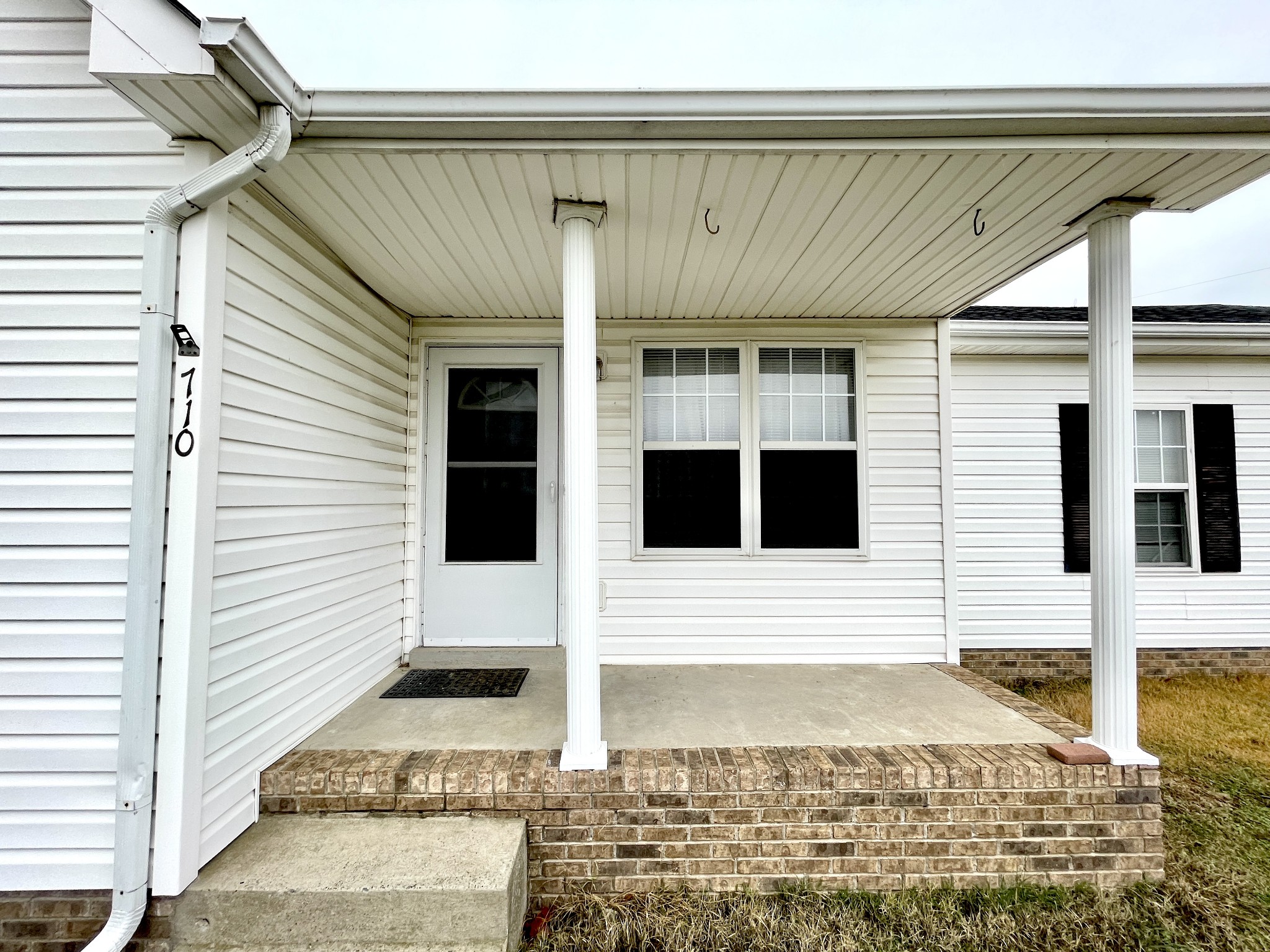 710 Hugh Hunter Road Oak Grove, KY 42262 - Photo 3 of 12 a view of a house with a window