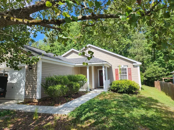$1,995 | 806 Homestead Park Drive, Apex, NC 27502