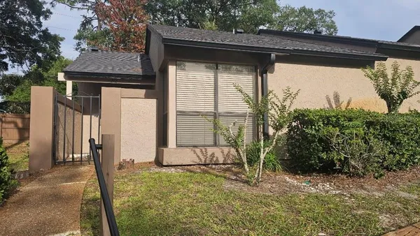 $159,000 | 940 Douglas Avenue, Unit 212, Altamonte Springs, FL 32714