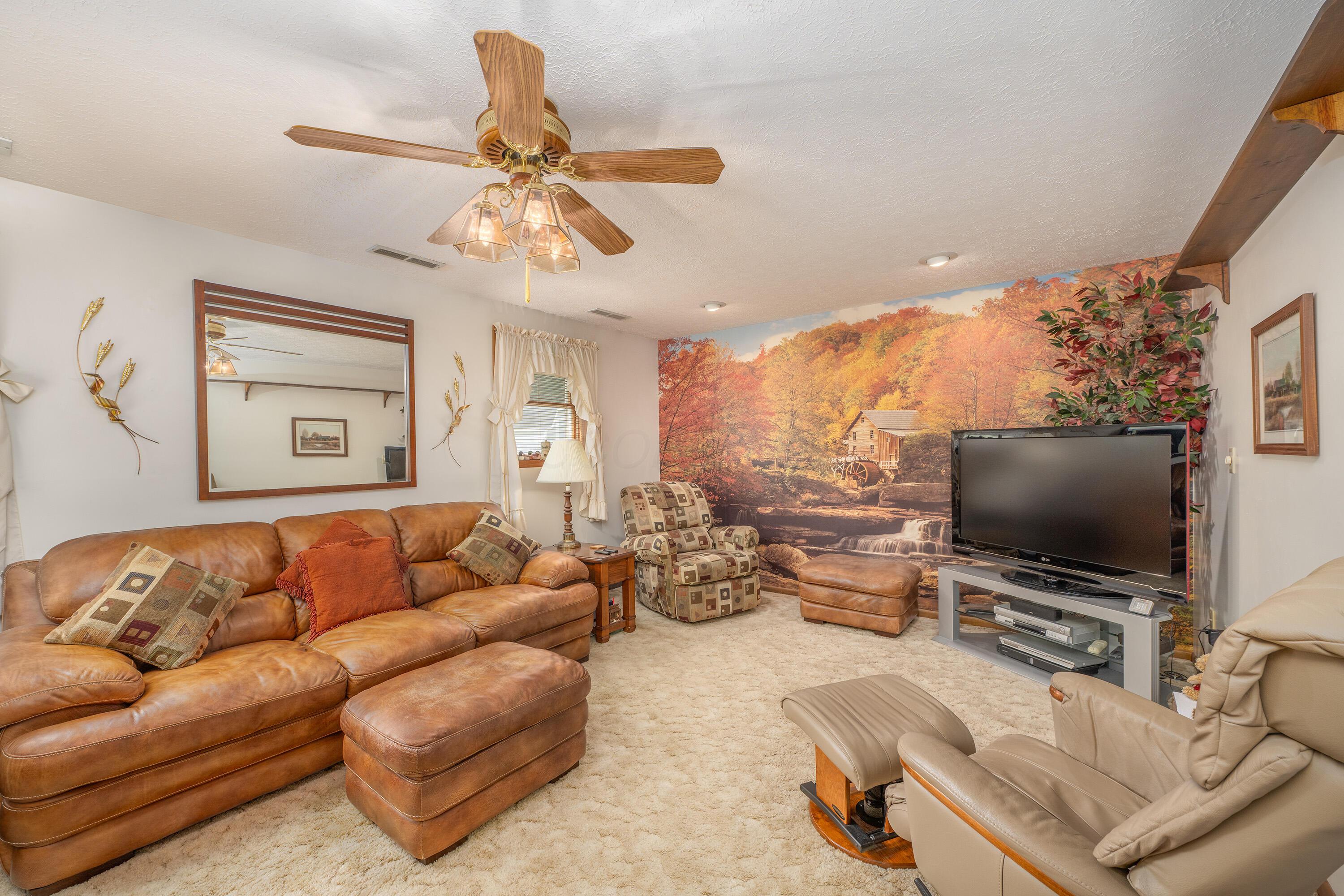 29468 New Castle Road Howard, OH 43028 - Photo 20 of 45 Newcastle_20