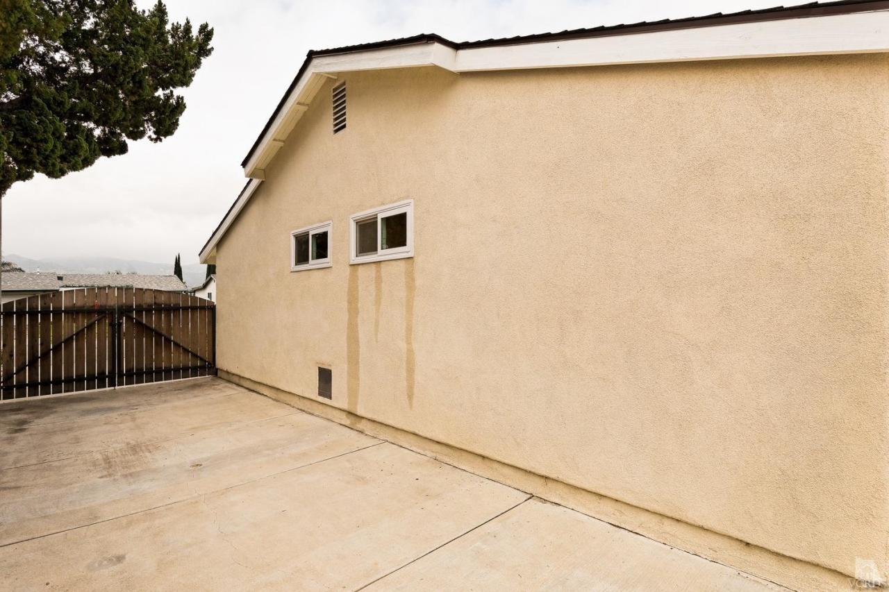6449 Keystone Street Simi Valley, CA 93063 - Photo 20 of 20 a view of a small space