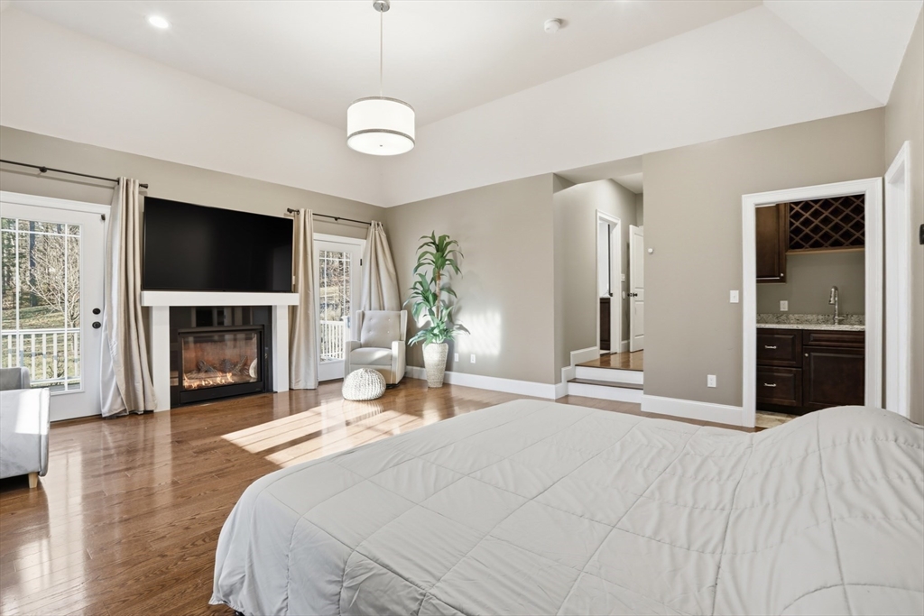 71 Regency Place North Andover, MA 01845 - Photo 14 of 42