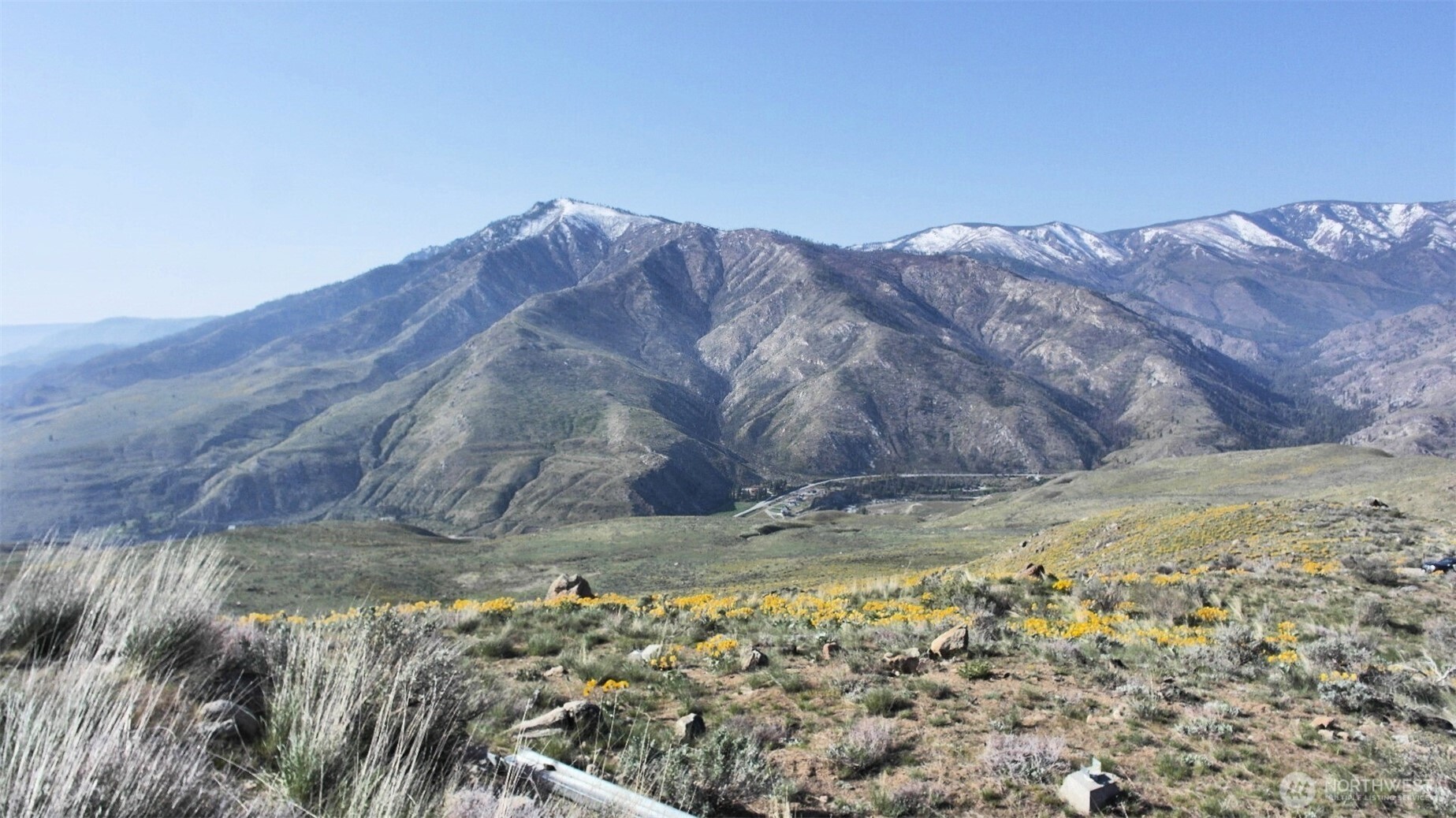 33 Avery Road Pateros, WA 98846 - Photo 11 of 38