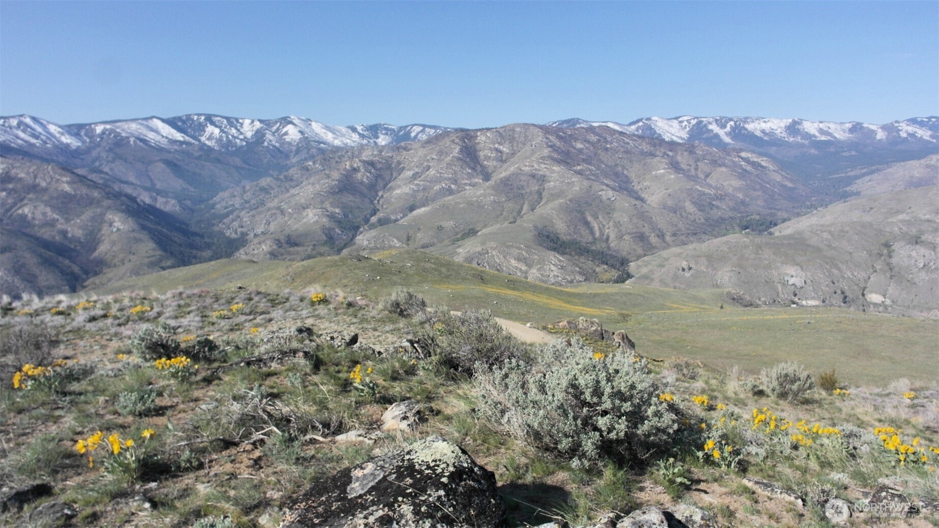 33 Avery Road Pateros, WA 98846 - Photo 18 of 38