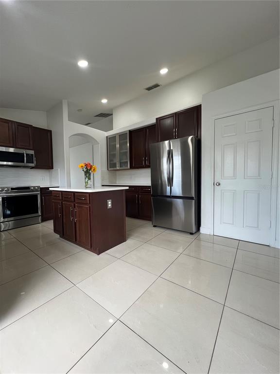 3244 Heron's Point Circle Kissimmee, FL 34741 - Photo 13 of 32