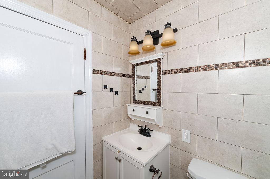 19 South 1st Road Hammonton, NJ 08037 - Photo 12 of 32