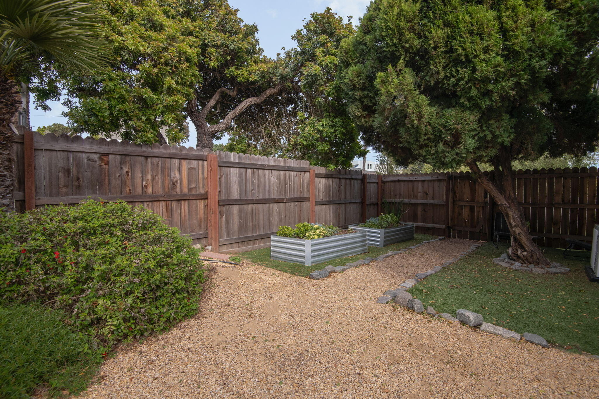 1102 Del Mar Avenue Santa Barbara, CA 93109 - Photo 23 of 37 5CBEBADD-01B8-4219-90F7-21F3C9AB77C6