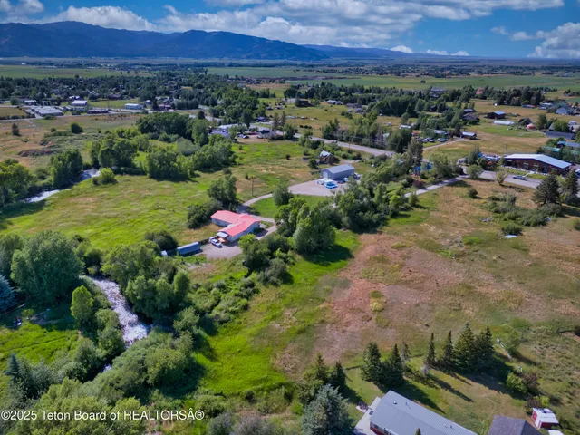 $699,000 | 150 West Dogwood Street, Victor, ID 83455