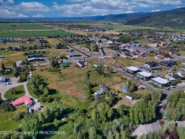 $699,000 | 150 West Dogwood Street, Victor, ID 83455